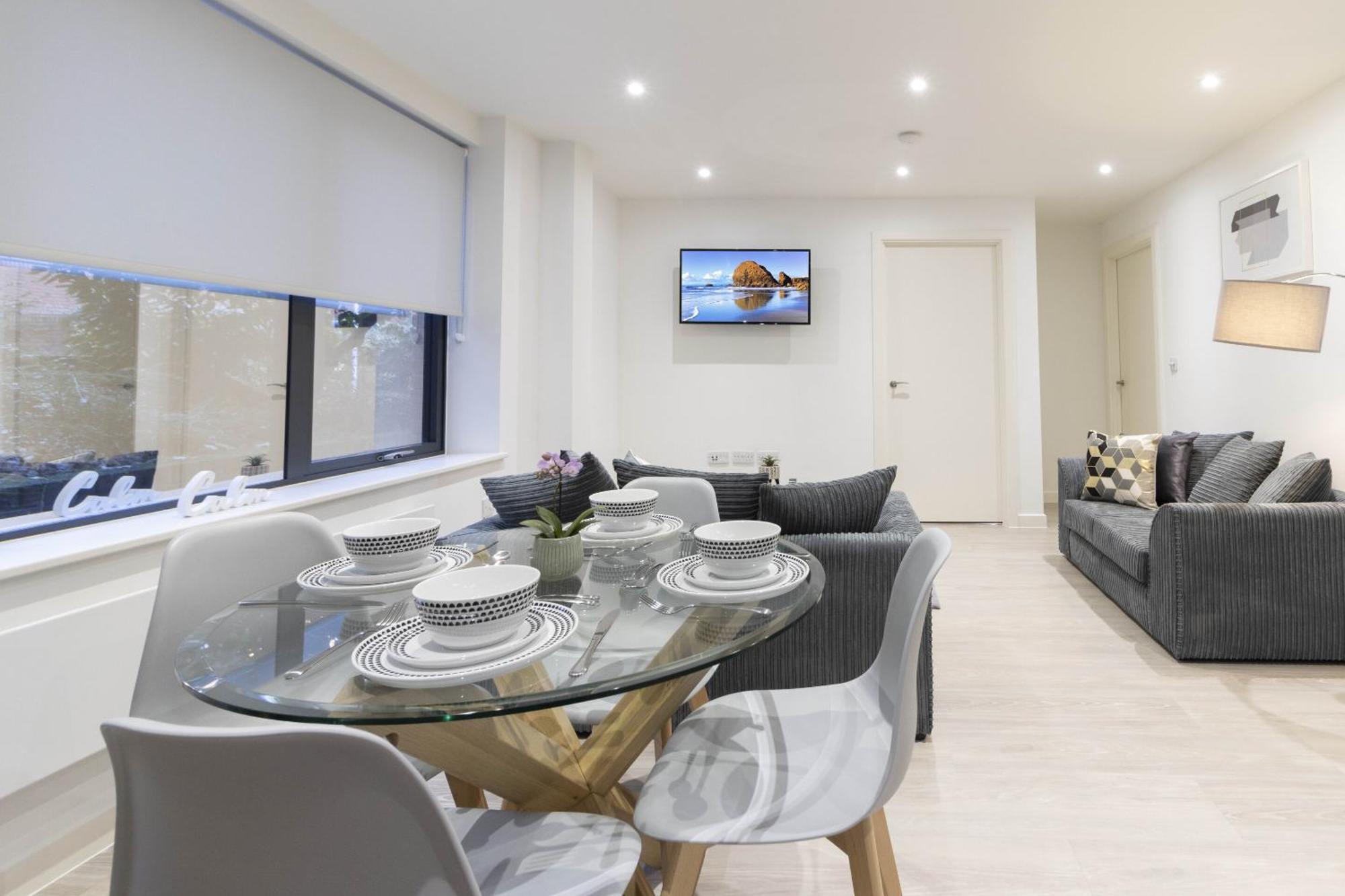 Linacre 1&2 - One And Two Bed Flat Behind The Cathedral With Free Parking And Fast Wifi Apartment Exeter Exterior photo